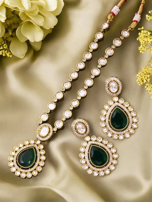 Emerald Cameron Victorian Jewellery Set - New Arrival