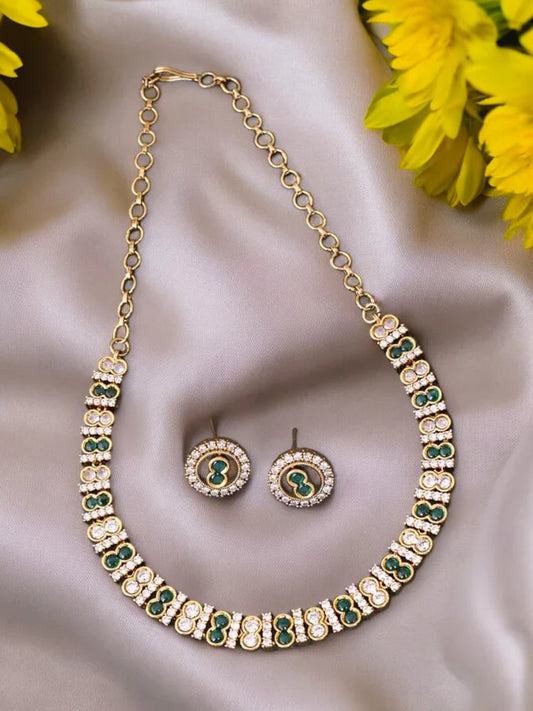 Emerald Renate Victorian Jewellery Set - New Arrival