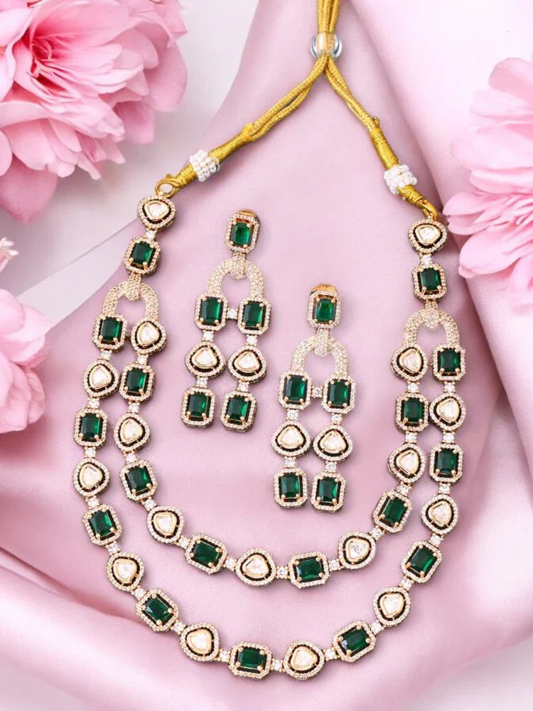 Emerald Xavier Victorian Jewellery Set